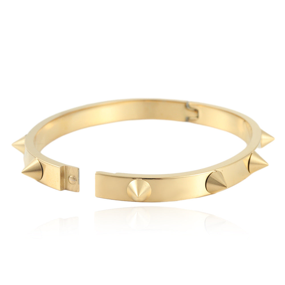 Romantic Bracelet for Special Moments