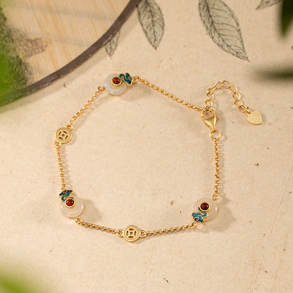 Classic Silver Bracelet with Timeless Appeal