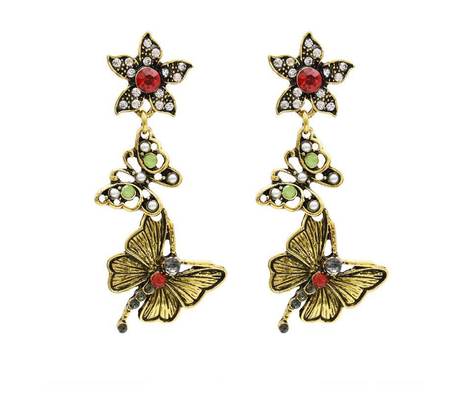 Charming Pearl Earring for Any Occasion