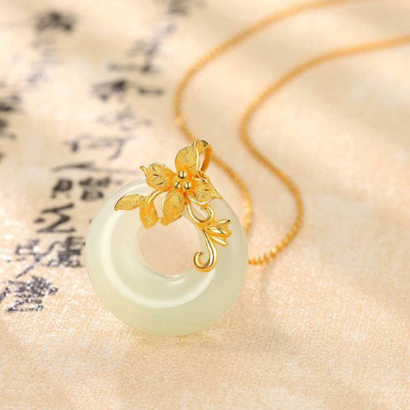 Classic Gold Necklace with Timeless Appeal