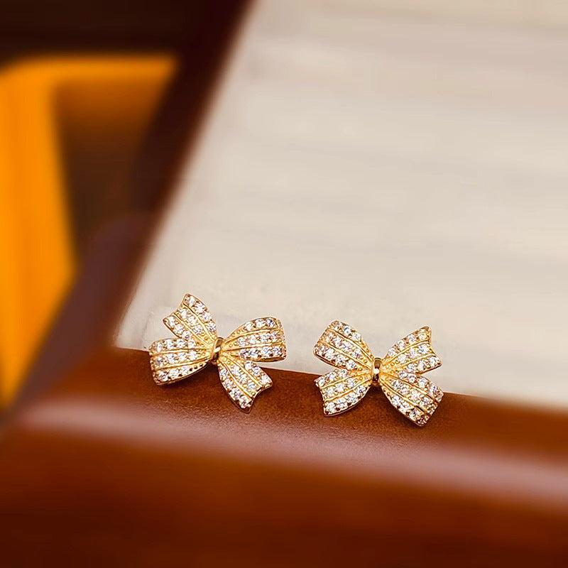 Charming Pearl Earring for Any Occasion