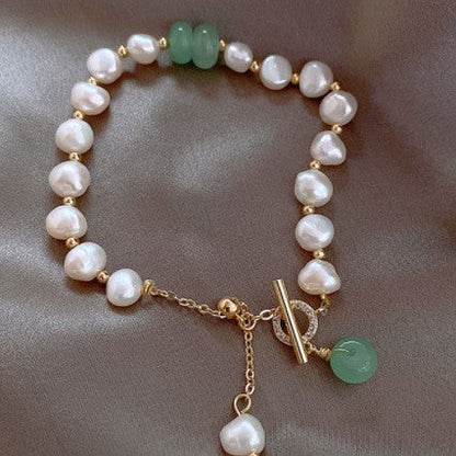 Vintage Handmade Pearl Bracelet