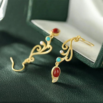 Beautiful Gold Earring with Unique Style