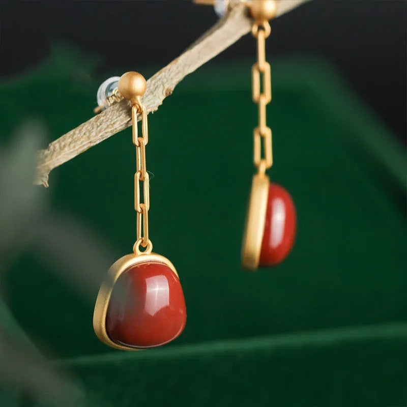 Beautiful Gold Earring with Unique Style