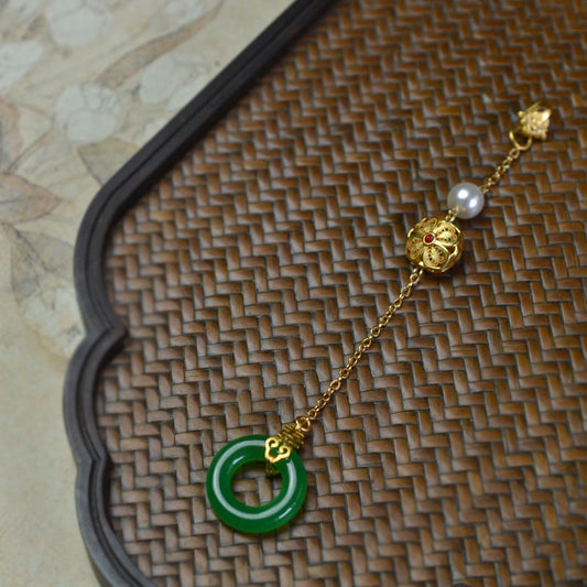 Elegant Pendant for Every Occasion