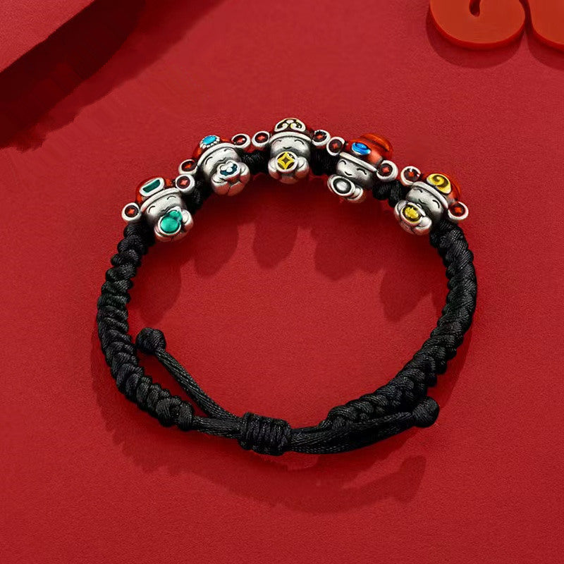 Beautiful Silver Bracelet with Unique Style