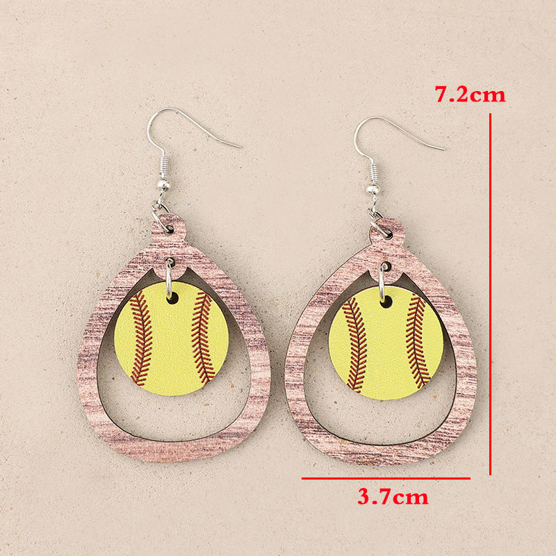 Charming Earring for Any Occasion