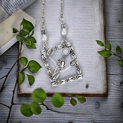 Romantic Pearl Necklace for Special Moments