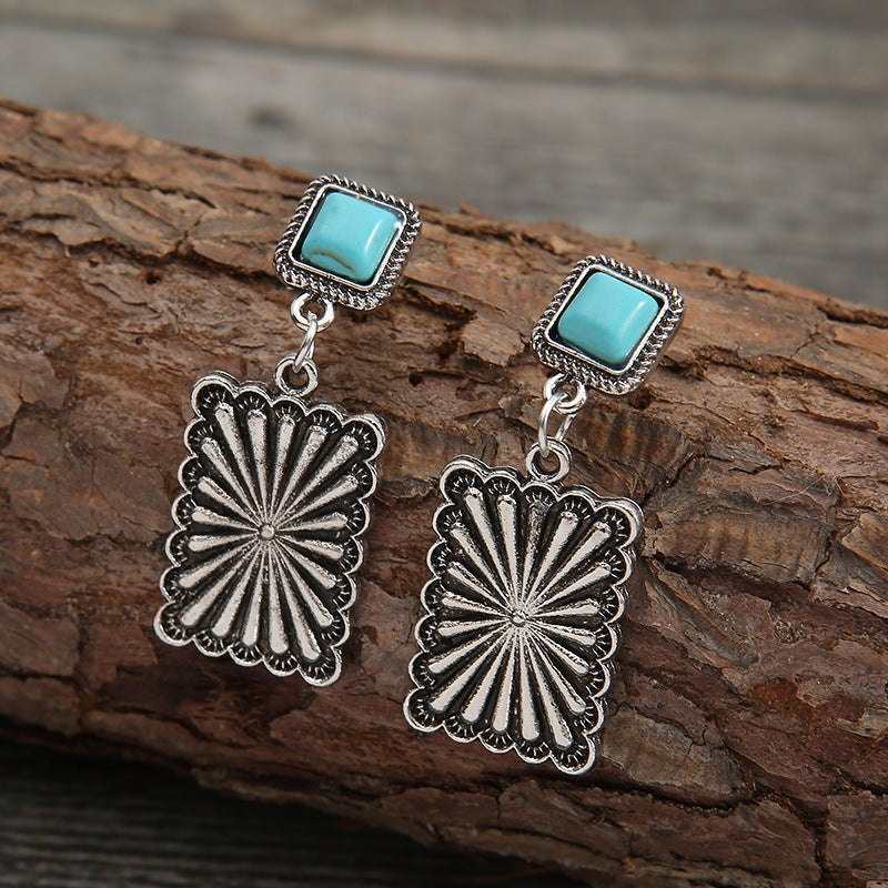 Romantic Earring for Special Moments