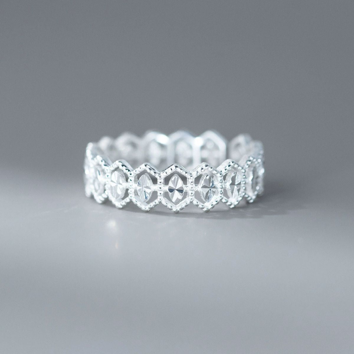 Beautiful Ring with Unique Style