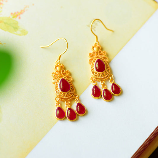 Charming Silver Earring for Any Occasion