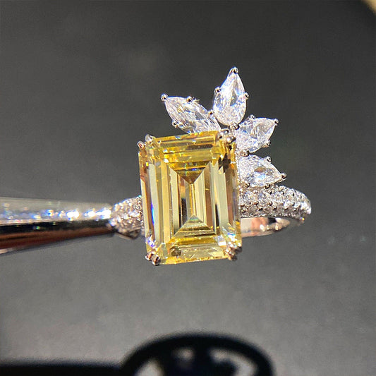 Classic Ring with Timeless Appeal