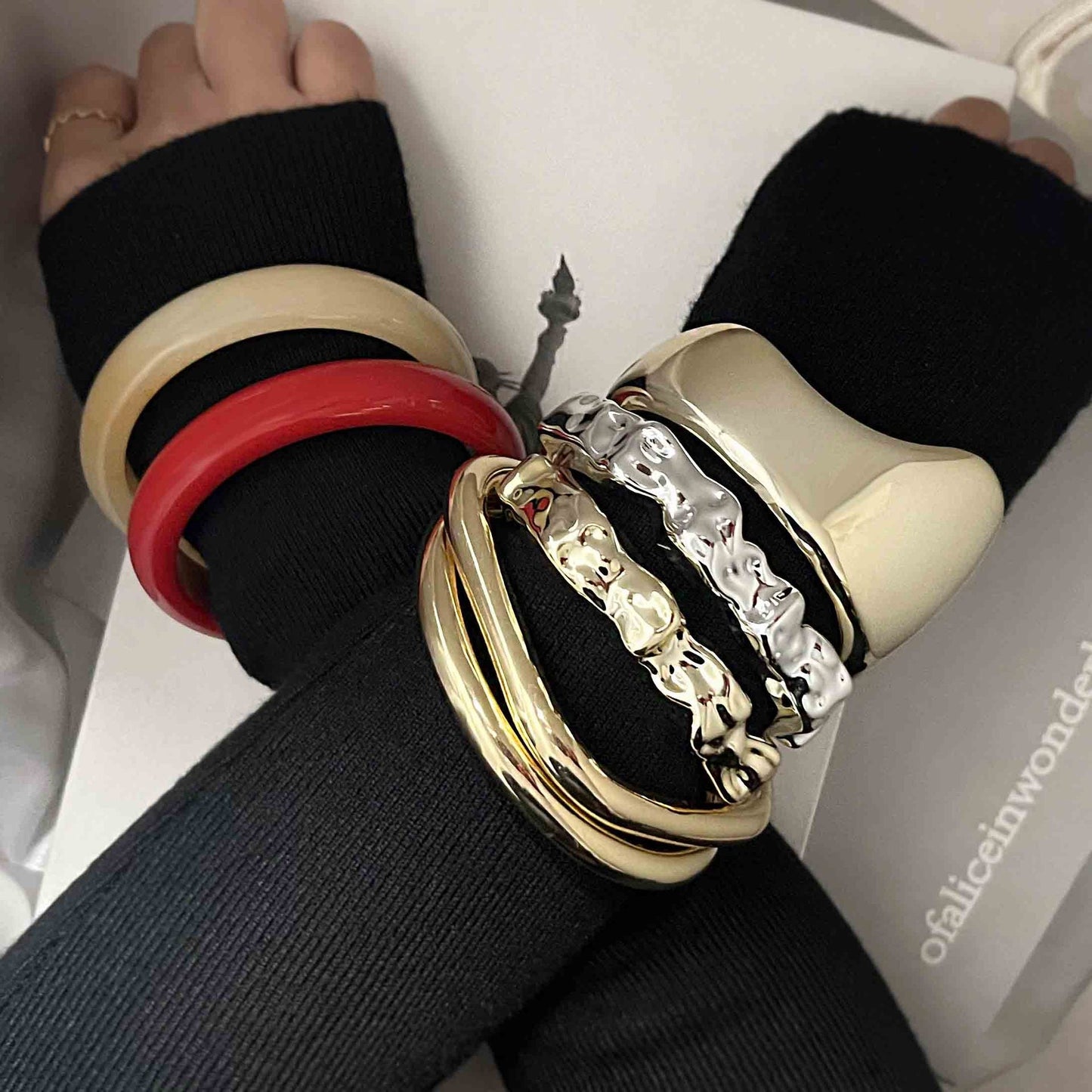 Charming Bracelet for Any Occasion