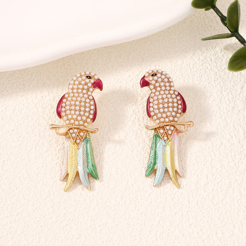 Beautiful Pearl Earring with Unique Style