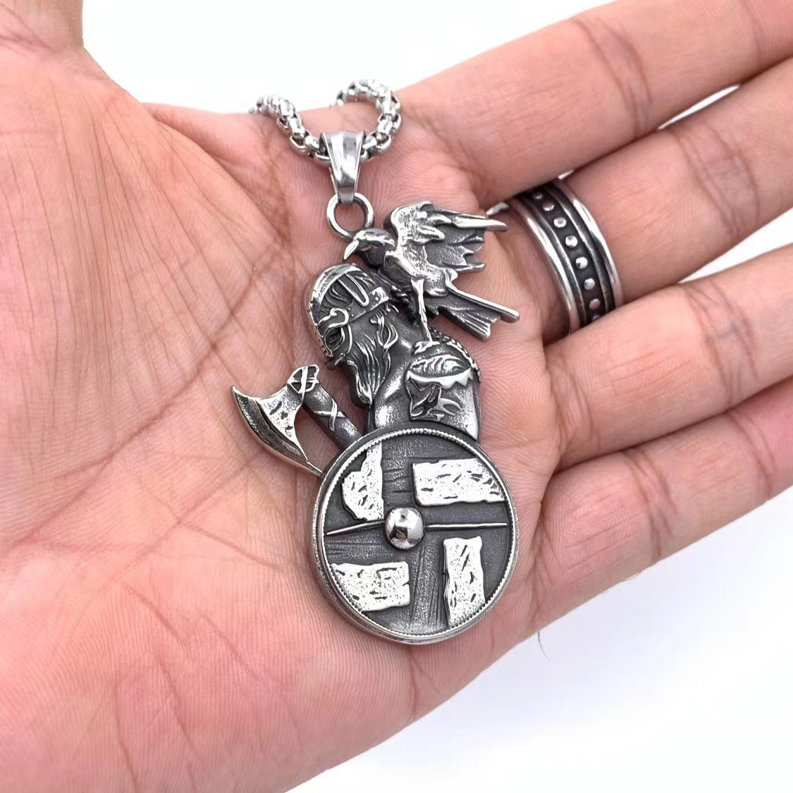 Classic Pendant with Timeless Appeal
