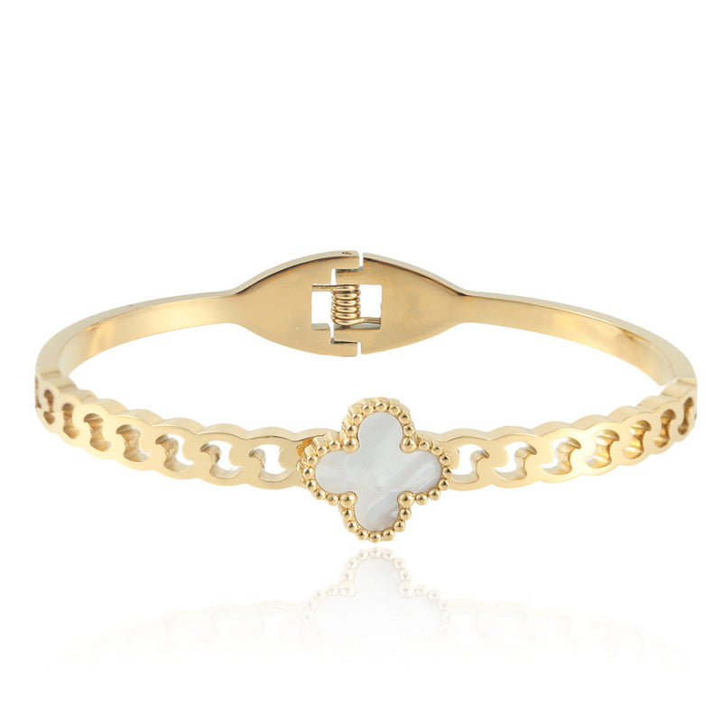 Stunning Bracelet for Daily Wear