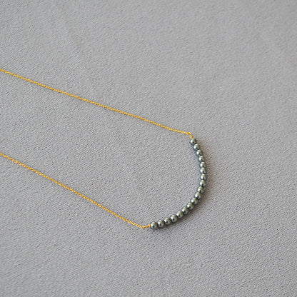 Romantic Pearl Necklace for Special Moments