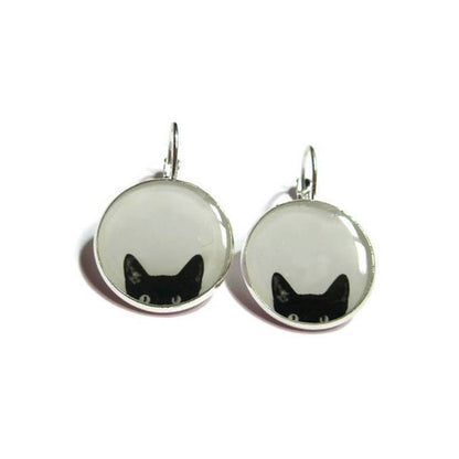 Charming Earring for Any Occasion
