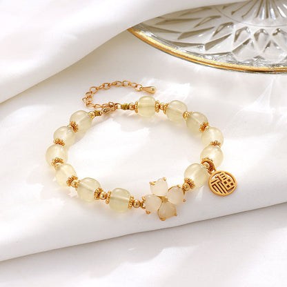 Classic Silver Bracelet with Timeless Appeal
