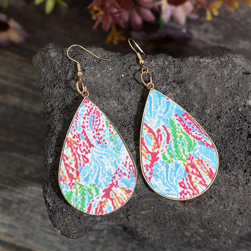 Romantic Gold Earring for Special Moments