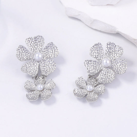 Charming Earring for Any Occasion