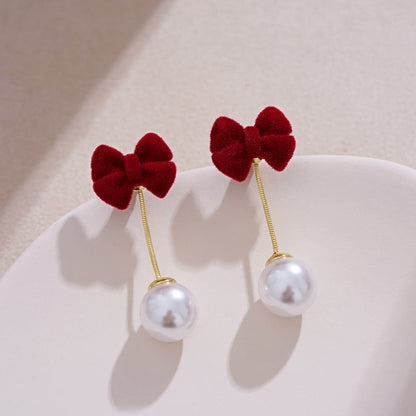 Romantic Pearl Earring for Special Moments