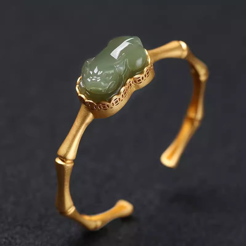 Elegant Gold Bracelet for Every Occasion