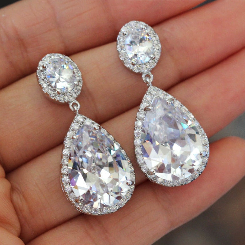 Classic Earring with Timeless Appeal