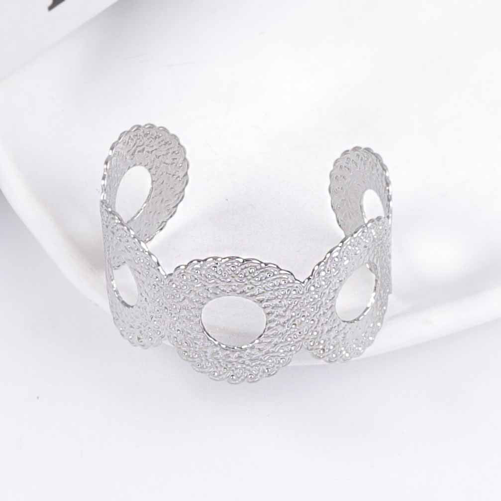 Classic Bracelet with Timeless Appeal
