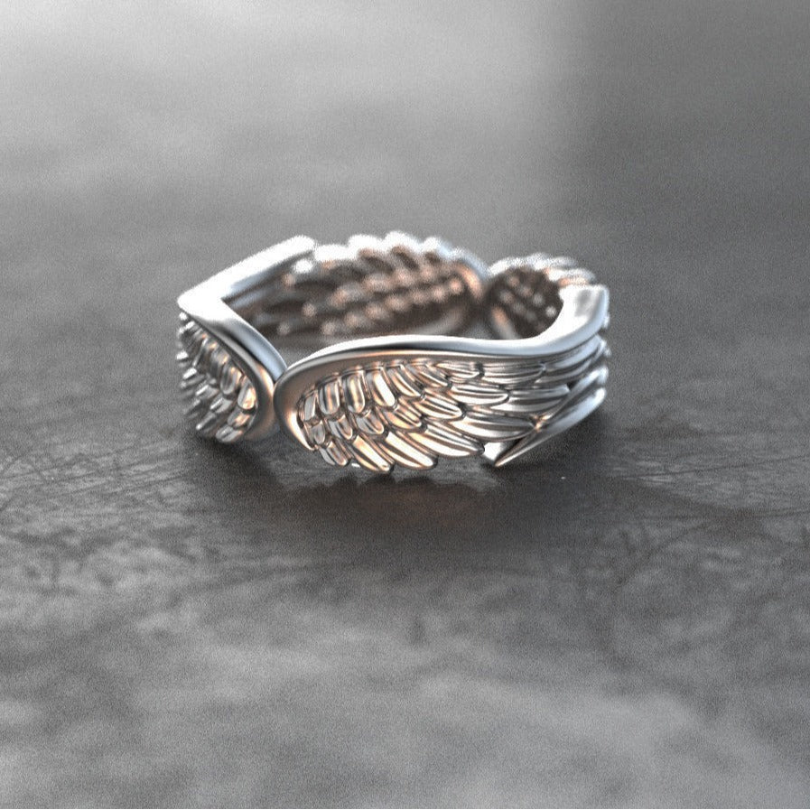 Classic Silver Ring with Timeless Appeal