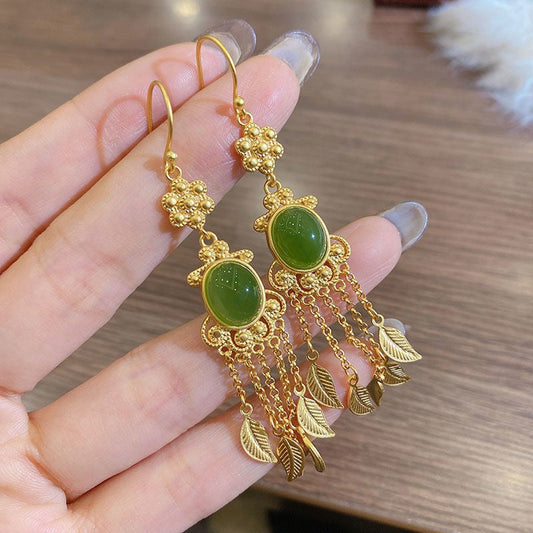 Charming Earring for Any Occasion
