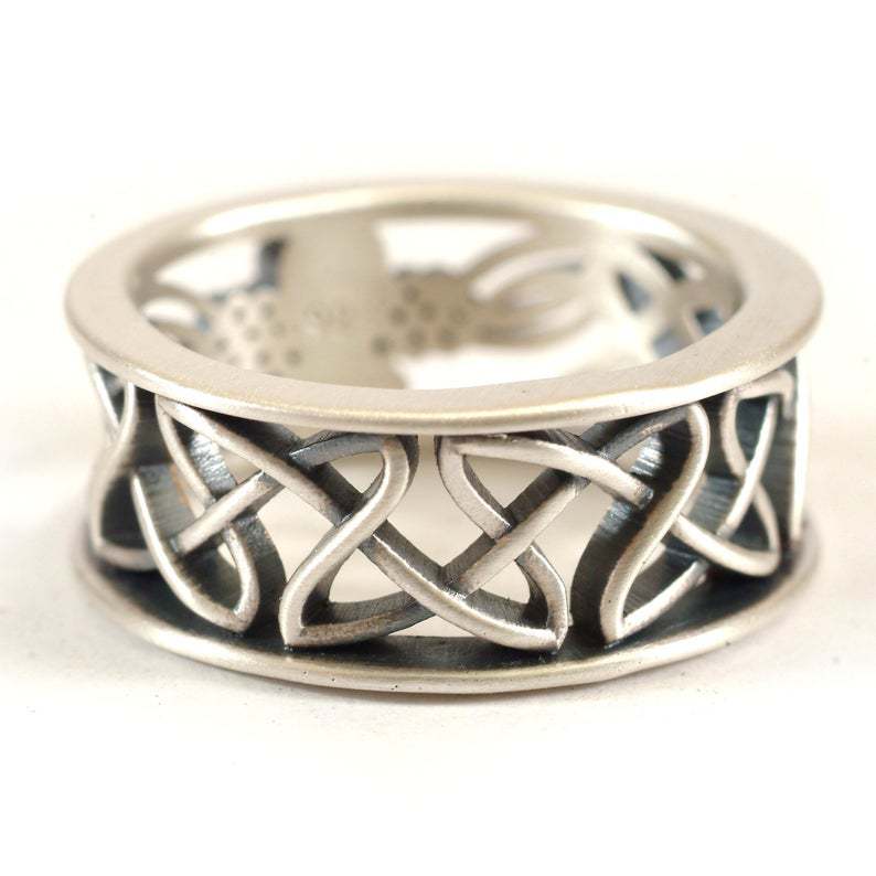 Beautiful Ring with Unique Style