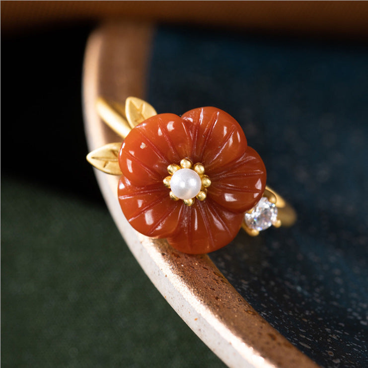 Beautiful Gold Ring with Unique Style