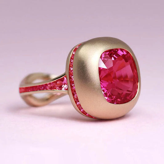 Stunning Gold Ring for Daily Wear