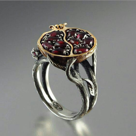 Elegant Gold Ring for Every Occasion