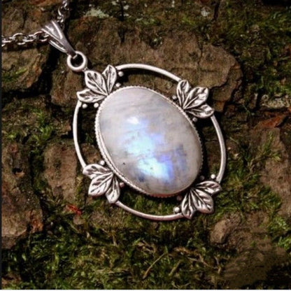 Classic Necklace with Timeless Appeal