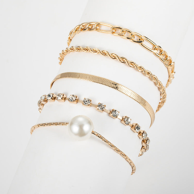 Charming Pearl Bracelet for Any Occasion
