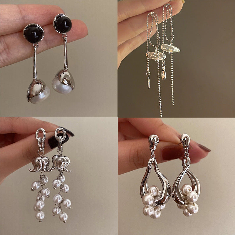 Classic Pearl Earring with Timeless Appeal