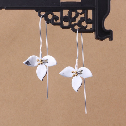 Elegant Silver Earring for Every Occasion