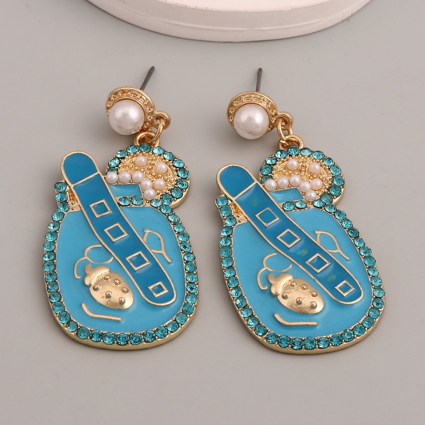 Stunning Pearl Earring for Daily Wear