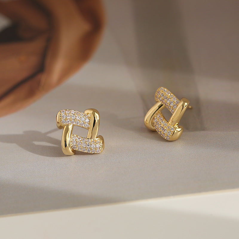 Beautiful Earring with Unique Style