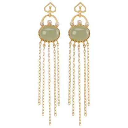 Romantic Gold Earring for Special Moments