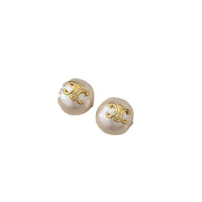 Delicate Artisan Pearl Earring