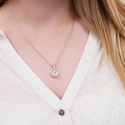 Stunning Necklace for Daily Wear