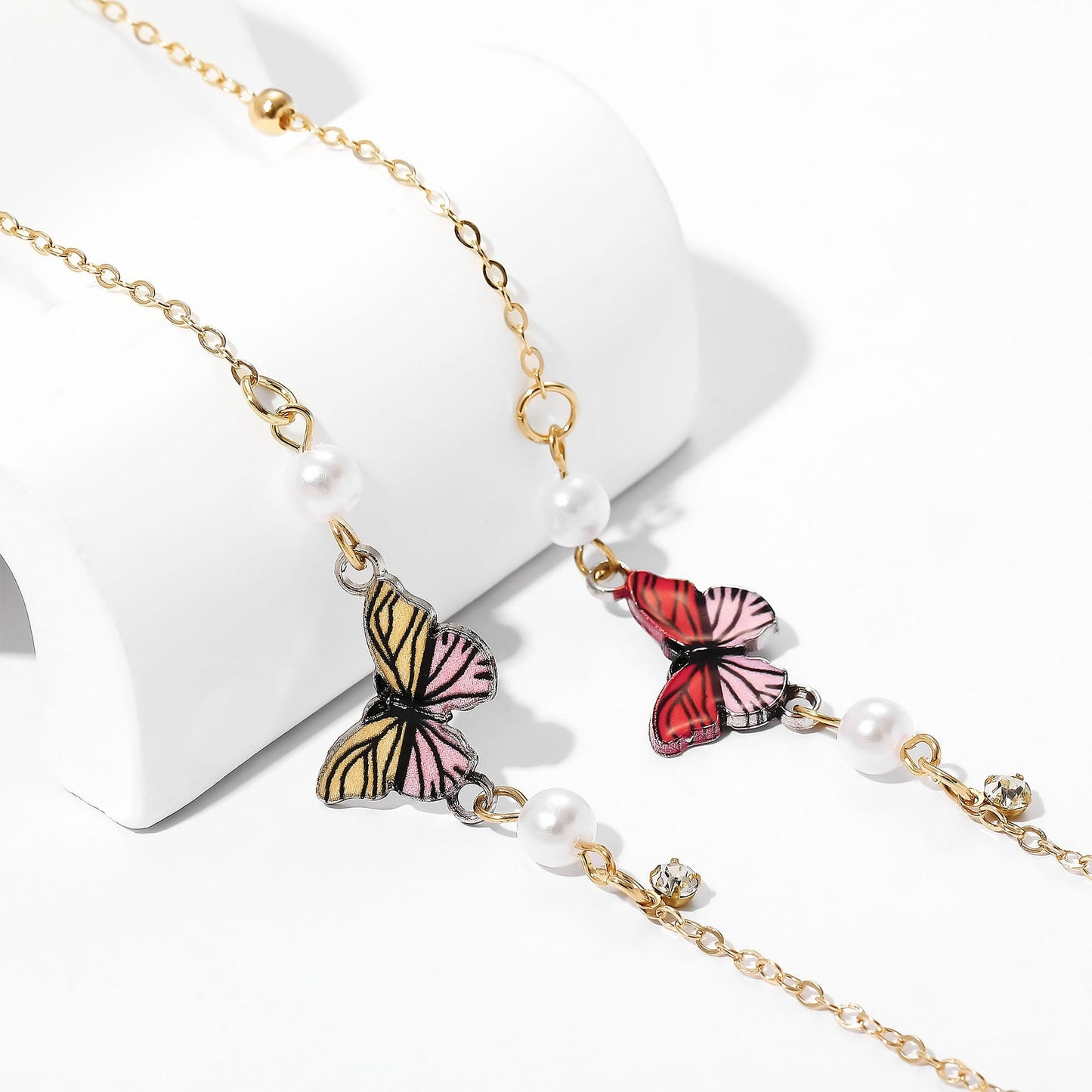 Elegant Pearl Chain for Every Occasion