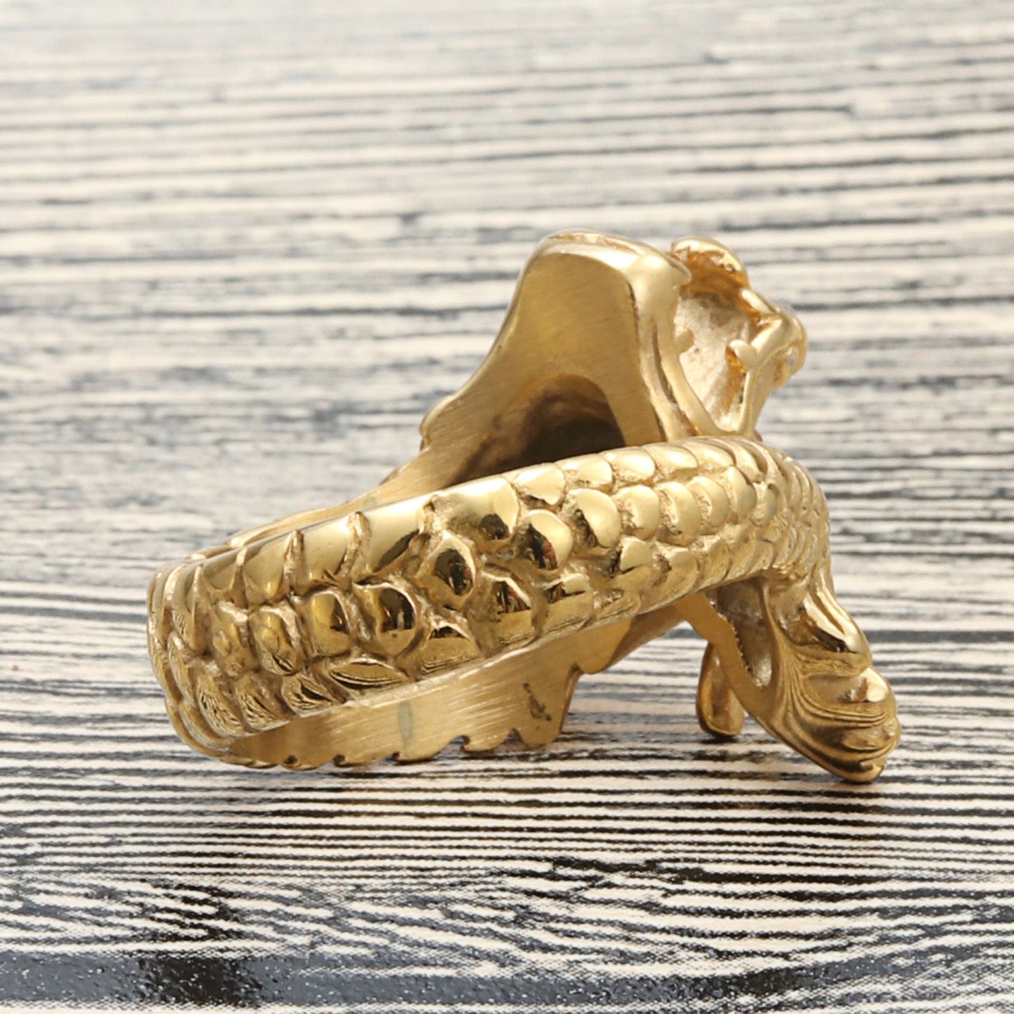 Classic Ring with Timeless Appeal