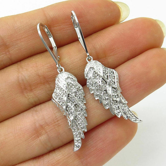 Elegant Earring for Every Occasion