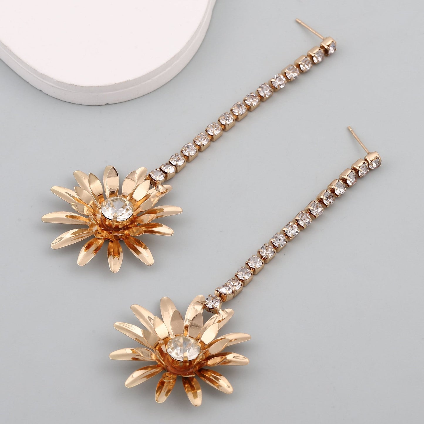Stunning Earring for Daily Wear