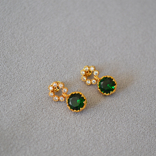 Beautiful Silver Earring with Unique Style