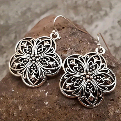 Elegant Silver Earring for Every Occasion